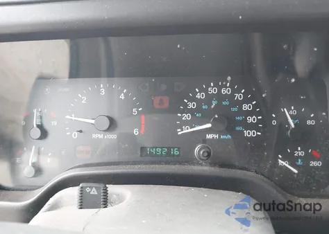 1999 Jeep Wrangler Sport z USA, uszkodzony, nr VIN 1J4FY19S0XP482218